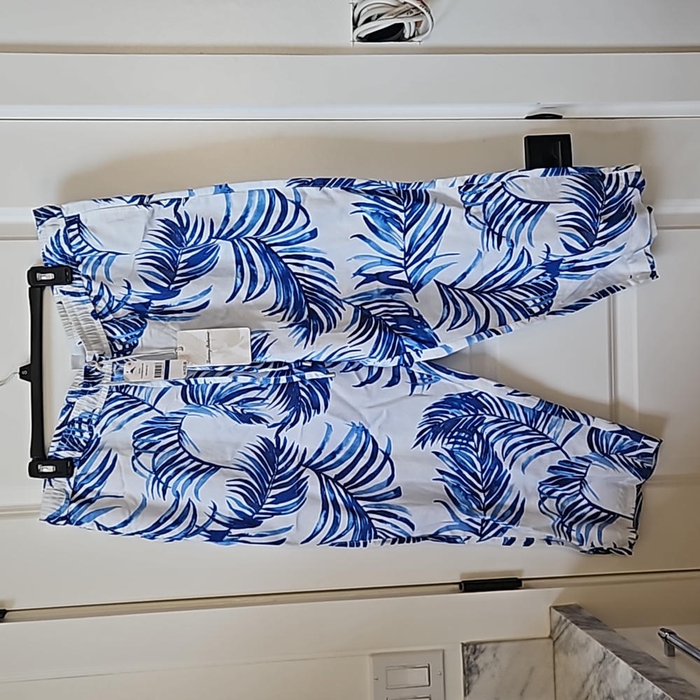 Tommy Bahama Easy Crop pants, with pockets
